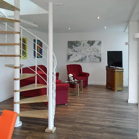 Haus 10 Holiday home *