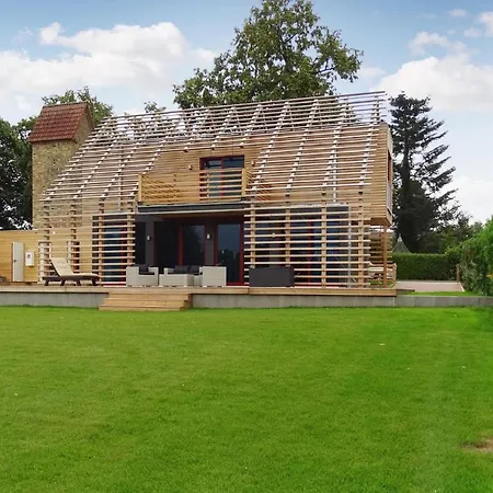 Haus 10 * Wendorf (Kuhlen-Wendorf)