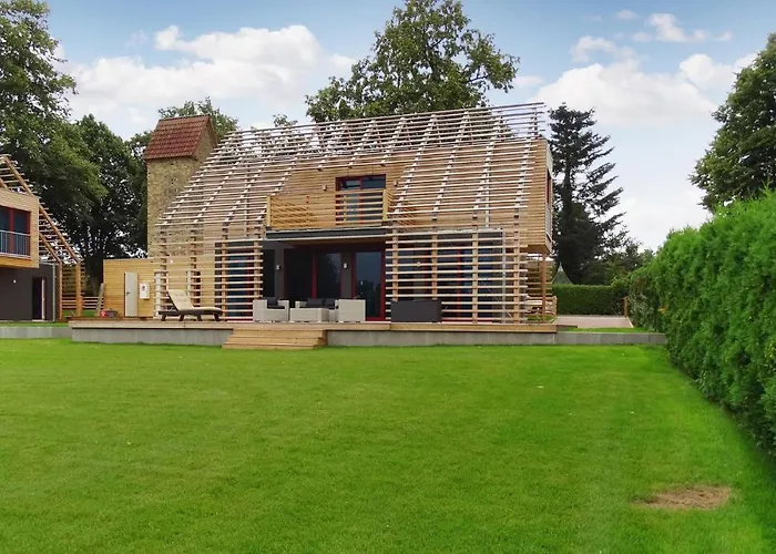 Haus 10 * Wendorf (Kuhlen-Wendorf)